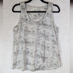 415-Joie 💯 Silk White Tank Top with Black Abstract Dot Pattern